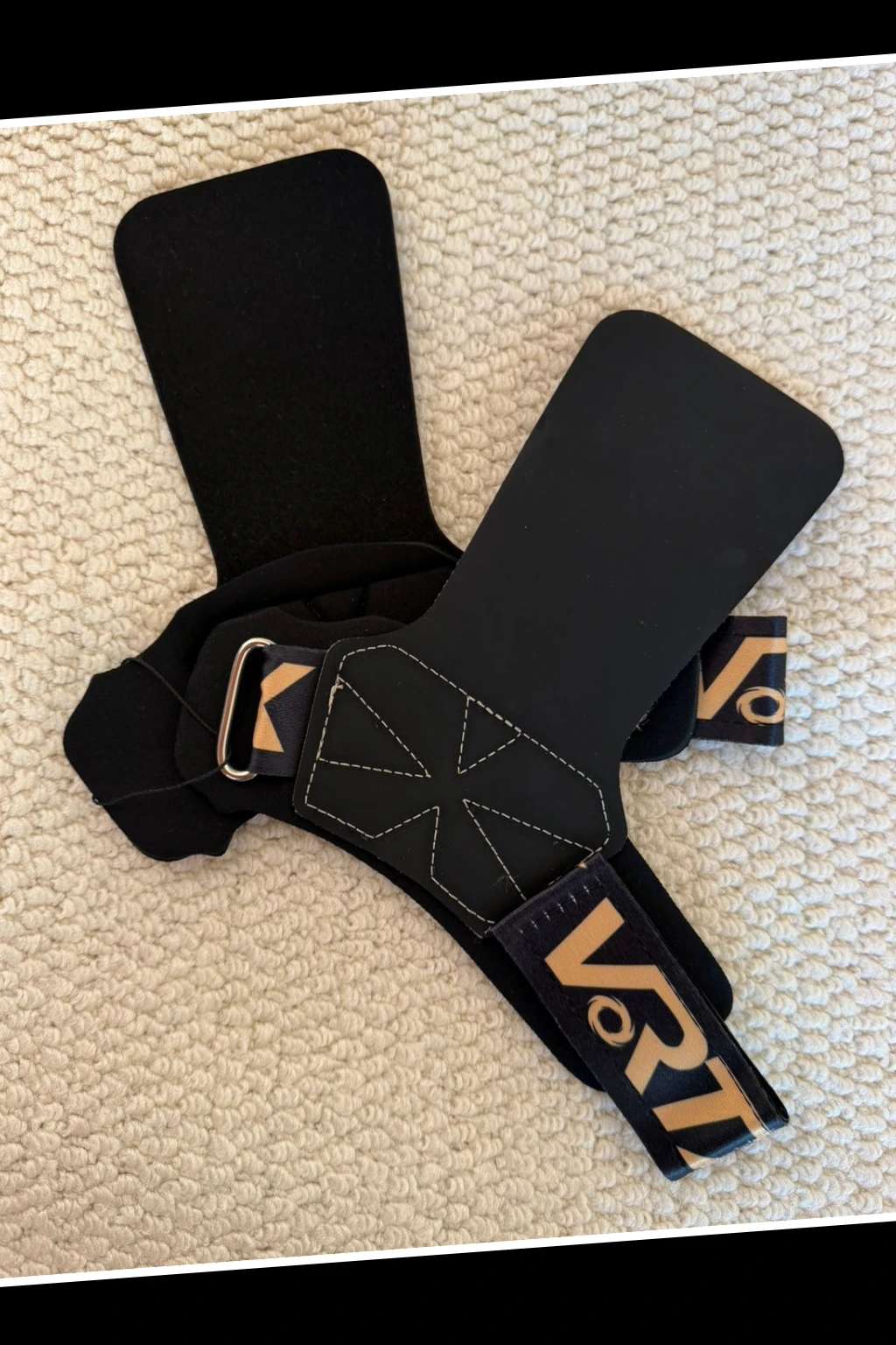 Grip Vórtex 2.0 Preto e Dourado - Imagem 3